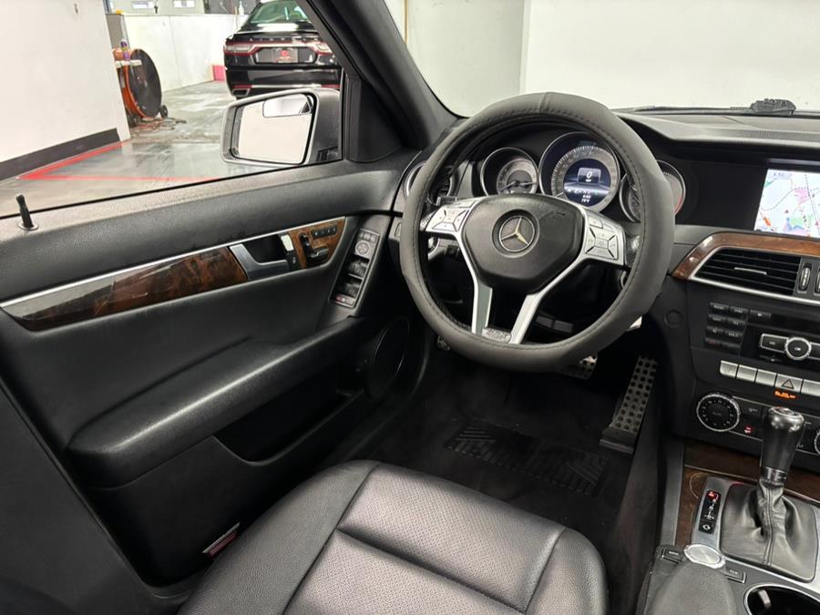 2013 Mercedes-Benz C-Class 4dr Sdn C300 Sport 4MATIC, available for sale in Elizabeth, New Jersey | Dream Auto Group. Elizabeth, New Jersey 2013 Mercedes-Benz C-Class 4dr Sdn C300 Sport 4MATIC, available for sale in Elizabeth, New Jersey | Dream Auto Group. Elizabeth, New Jersey