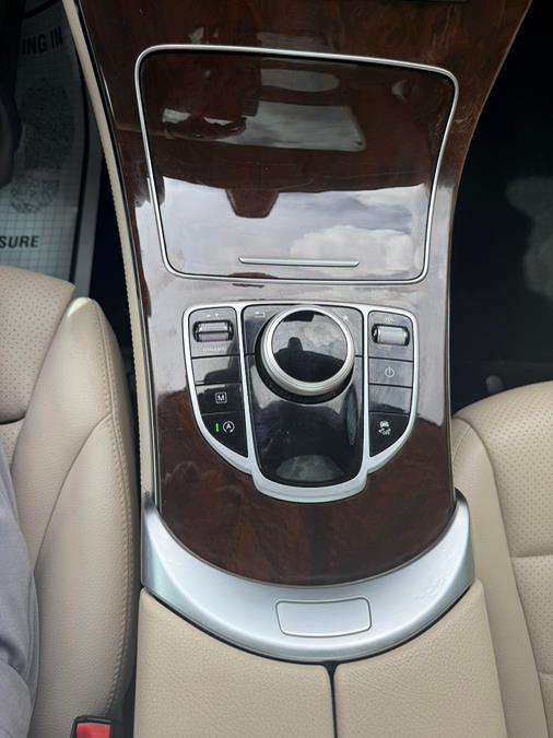 2019 Mercedes-Benz GLC GLC 300 SUV, available for sale in Hialeah, Florida | The Palm Motors LLC. Hialeah, Florida 2019 Mercedes-Benz GLC GLC 300 SUV, available for sale in Hialeah, Florida | The Palm Motors LLC. Hialeah, Florida