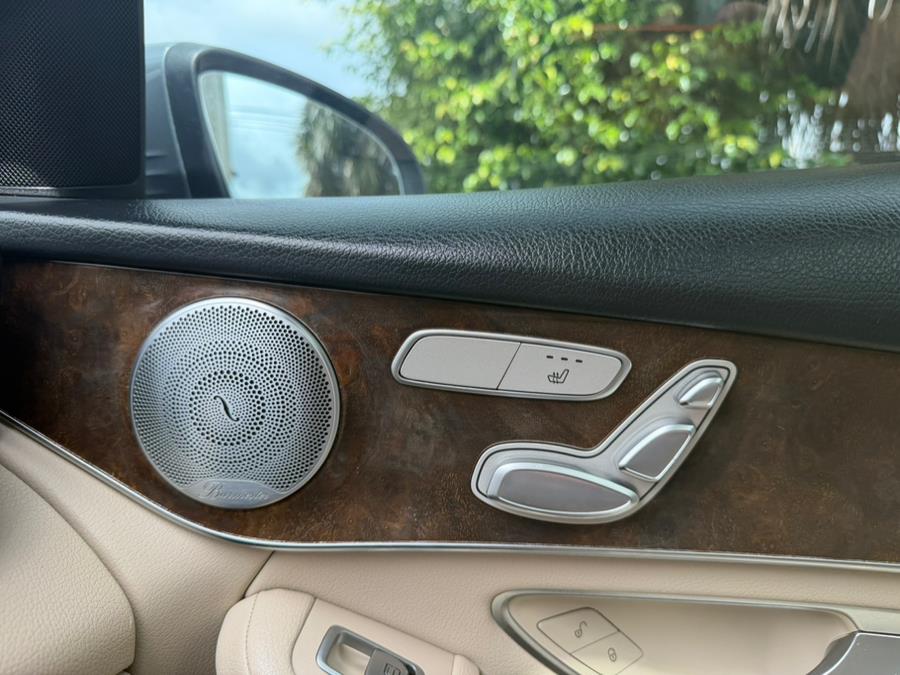 2019 Mercedes-Benz GLC GLC 300 SUV, available for sale in Hialeah, Florida | The Palm Motors LLC. Hialeah, Florida 2019 Mercedes-Benz GLC GLC 300 SUV, available for sale in Hialeah, Florida | The Palm Motors LLC. Hialeah, Florida