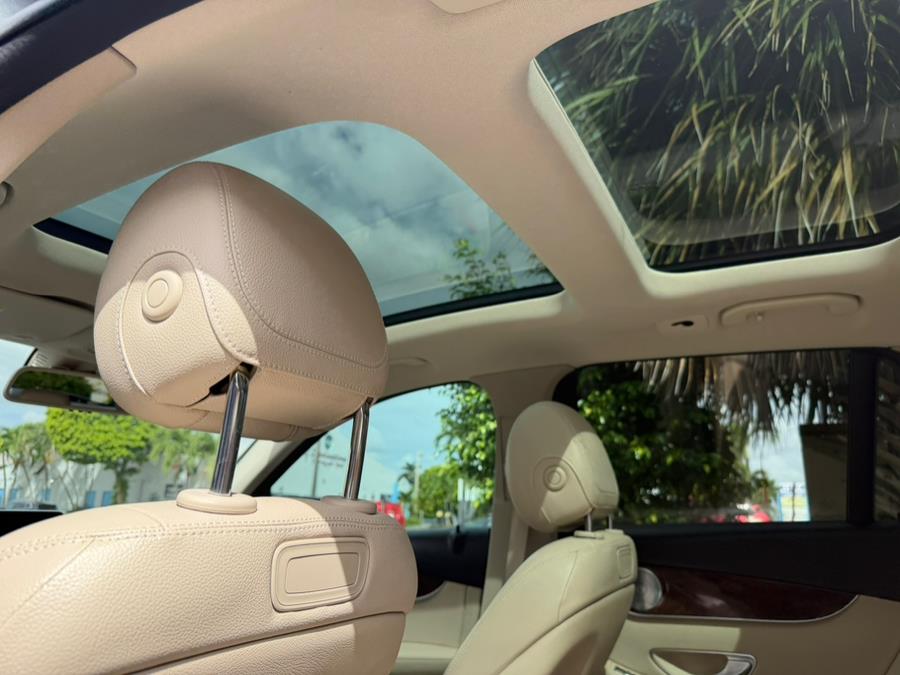 2019 Mercedes-Benz GLC GLC 300 SUV, available for sale in Hialeah, Florida | The Palm Motors LLC. Hialeah, Florida 2019 Mercedes-Benz GLC GLC 300 SUV, available for sale in Hialeah, Florida | The Palm Motors LLC. Hialeah, Florida