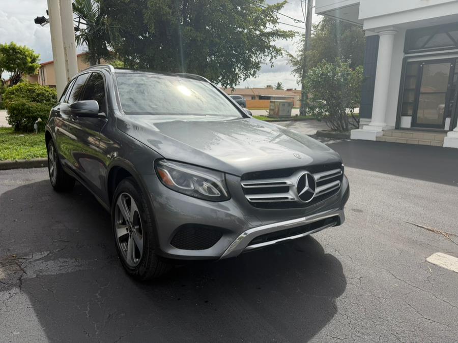 2019 Mercedes-Benz GLC GLC 300 SUV, available for sale in Hialeah, Florida | The Palm Motors LLC. Hialeah, Florida 2019 Mercedes-Benz GLC GLC 300 SUV, available for sale in Hialeah, Florida | The Palm Motors LLC. Hialeah, Florida
