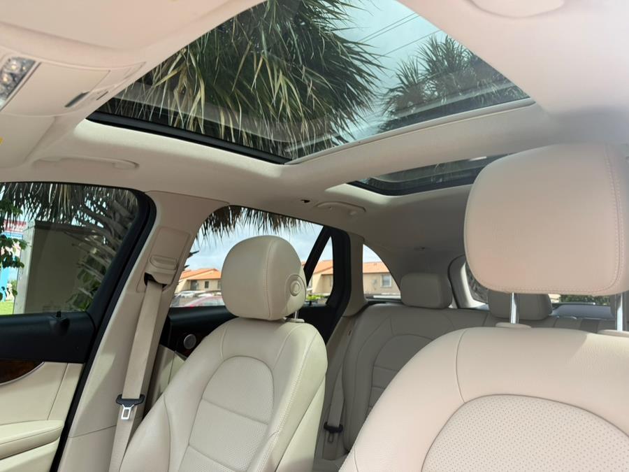 2019 Mercedes-Benz GLC GLC 300 SUV, available for sale in Hialeah, Florida | The Palm Motors LLC. Hialeah, Florida 2019 Mercedes-Benz GLC GLC 300 SUV, available for sale in Hialeah, Florida | The Palm Motors LLC. Hialeah, Florida
