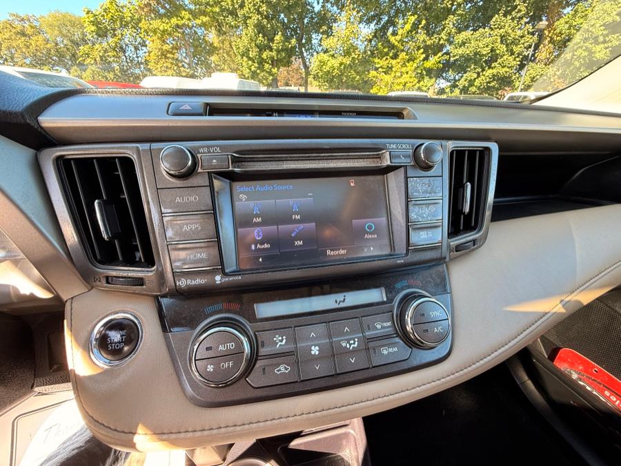 2014 Toyota RAV4 AWD 4dr Limited (Natl), available for sale in Huntington Station, New York | Huntington Auto Mall. Huntington Station, New York 2014 Toyota RAV4 AWD 4dr Limited (Natl), available for sale in Huntington Station, New York | Huntington Auto Mall. Huntington Station, New York