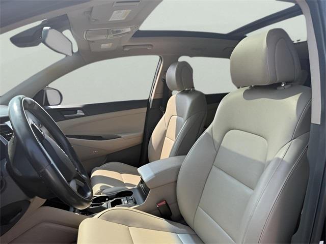 2017 Hyundai Tucson Limited, available for sale in Stratford, Connecticut | Wiz Leasing Inc. Stratford, Connecticut 2017 Hyundai Tucson Limited, available for sale in Stratford, Connecticut | Wiz Leasing Inc. Stratford, Connecticut
