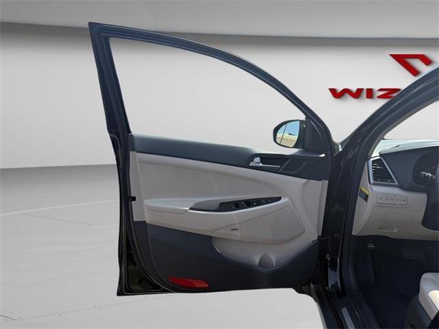 2017 Hyundai Tucson Limited, available for sale in Stratford, Connecticut | Wiz Leasing Inc. Stratford, Connecticut 2017 Hyundai Tucson Limited, available for sale in Stratford, Connecticut | Wiz Leasing Inc. Stratford, Connecticut