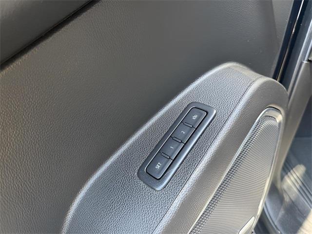 2019 GMC Yukon SLT, available for sale in Stratford, Connecticut | Wiz Leasing Inc. Stratford, Connecticut 2019 GMC Yukon SLT, available for sale in Stratford, Connecticut | Wiz Leasing Inc. Stratford, Connecticut