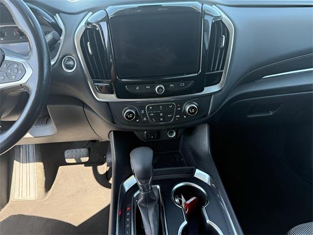 2021 Chevrolet Traverse LT, available for sale in Stratford, Connecticut | Wiz Leasing Inc. Stratford, Connecticut 2021 Chevrolet Traverse LT, available for sale in Stratford, Connecticut | Wiz Leasing Inc. Stratford, Connecticut