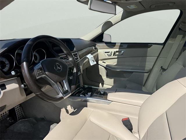 2015 Mercedes-benz E-class E 350, available for sale in Stratford, Connecticut | Wiz Leasing Inc. Stratford, Connecticut 2015 Mercedes-benz E-class E 350, available for sale in Stratford, Connecticut | Wiz Leasing Inc. Stratford, Connecticut