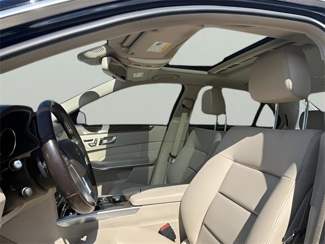 2015 Mercedes-benz E-class E 350, available for sale in Stratford, Connecticut | Wiz Leasing Inc. Stratford, Connecticut 2015 Mercedes-benz E-class E 350, available for sale in Stratford, Connecticut | Wiz Leasing Inc. Stratford, Connecticut