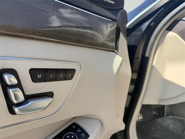 2015 Mercedes-benz E-class E 350, available for sale in Stratford, Connecticut | Wiz Leasing Inc. Stratford, Connecticut 2015 Mercedes-benz E-class E 350, available for sale in Stratford, Connecticut | Wiz Leasing Inc. Stratford, Connecticut