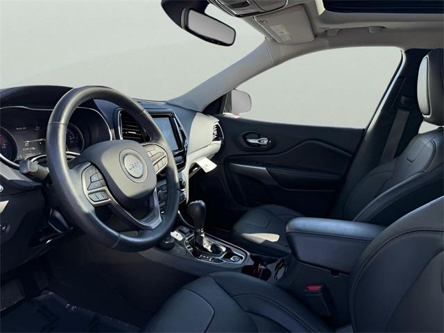 2019 Jeep Cherokee Limited, available for sale in Stratford, Connecticut | Wiz Leasing Inc. Stratford, Connecticut 2019 Jeep Cherokee Limited, available for sale in Stratford, Connecticut | Wiz Leasing Inc. Stratford, Connecticut