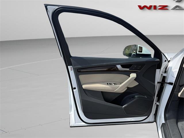 2018 Audi Q5 2.0T, available for sale in Stratford, Connecticut | Wiz Leasing Inc. Stratford, Connecticut 2018 Audi Q5 2.0T, available for sale in Stratford, Connecticut | Wiz Leasing Inc. Stratford, Connecticut