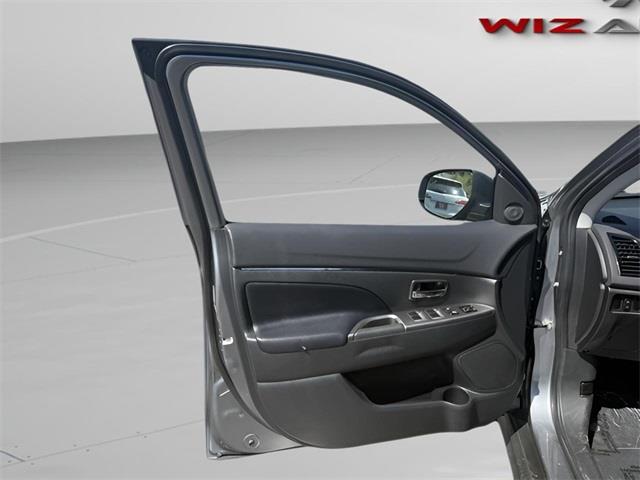 2023 Mitsubishi Outlander Sport 2.0 SE, available for sale in Stratford, Connecticut | Wiz Leasing Inc. Stratford, Connecticut 2023 Mitsubishi Outlander Sport 2.0 SE, available for sale in Stratford, Connecticut | Wiz Leasing Inc. Stratford, Connecticut