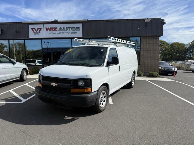 Used 2014 Chevrolet Express 1500 in Stratford, Connecticut | Wiz Leasing Inc. Stratford, Connecticut