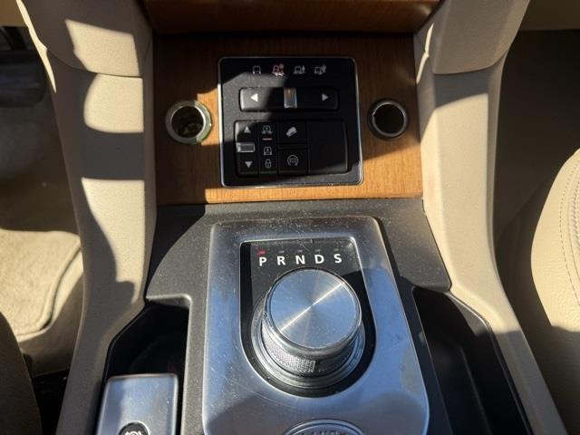 2016 Land Rover Lr4 HSE, available for sale in Stratford, Connecticut | Wiz Leasing Inc. Stratford, Connecticut 2016 Land Rover Lr4 HSE, available for sale in Stratford, Connecticut | Wiz Leasing Inc. Stratford, Connecticut
