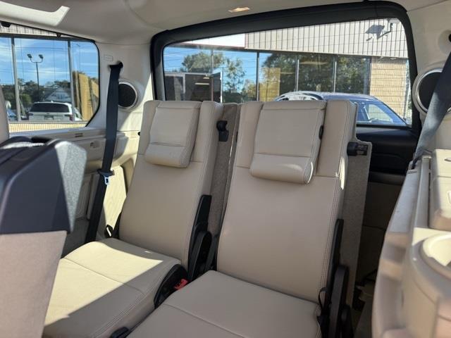 2016 Land Rover Lr4 HSE, available for sale in Stratford, Connecticut | Wiz Leasing Inc. Stratford, Connecticut 2016 Land Rover Lr4 HSE, available for sale in Stratford, Connecticut | Wiz Leasing Inc. Stratford, Connecticut
