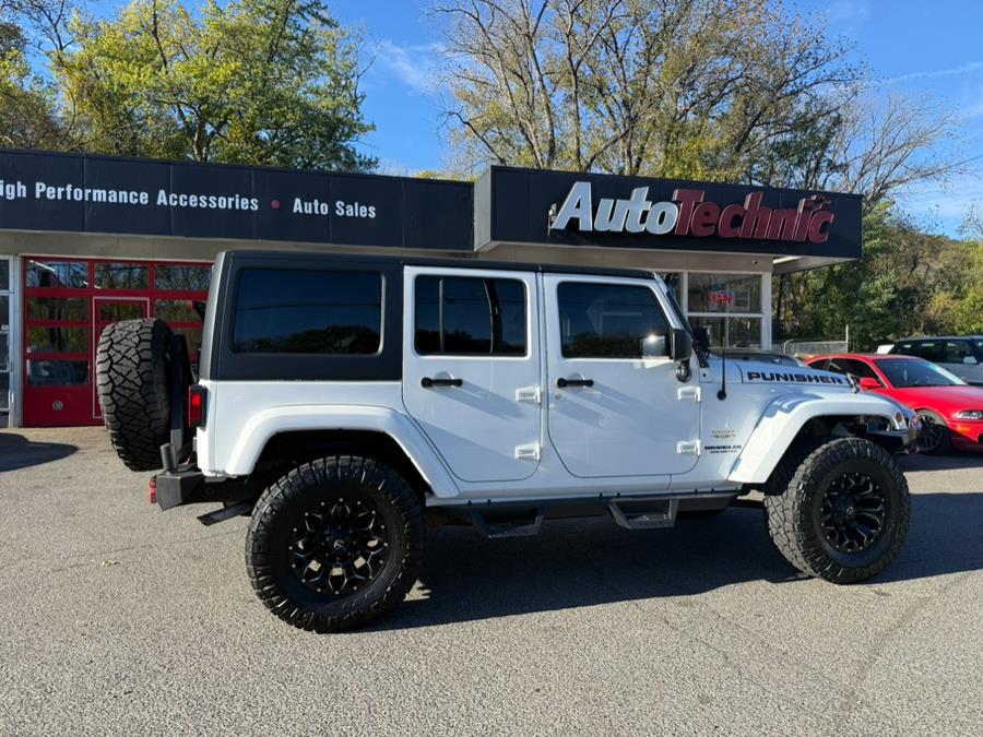 Used 2012 Jeep Wrangler Unlimited in New Milford, Connecticut | Auto Technic LLC. New Milford, Connecticut