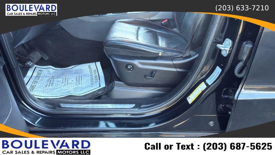 2017 Dodge Durango R/T Sport Utility 4D, available for sale in New Haven, Connecticut | Boulevard Motors LLC. New Haven, Connecticut 2017 Dodge Durango R/T Sport Utility 4D, available for sale in New Haven, Connecticut | Boulevard Motors LLC. New Haven, Connecticut