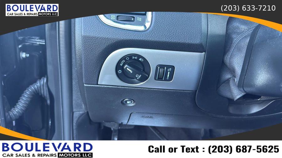 2017 Dodge Durango R/T Sport Utility 4D, available for sale in New Haven, Connecticut | Boulevard Motors LLC. New Haven, Connecticut 2017 Dodge Durango R/T Sport Utility 4D, available for sale in New Haven, Connecticut | Boulevard Motors LLC. New Haven, Connecticut