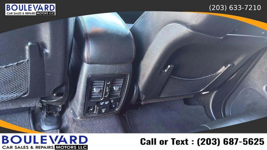 2017 Dodge Durango R/T Sport Utility 4D, available for sale in New Haven, Connecticut | Boulevard Motors LLC. New Haven, Connecticut 2017 Dodge Durango R/T Sport Utility 4D, available for sale in New Haven, Connecticut | Boulevard Motors LLC. New Haven, Connecticut