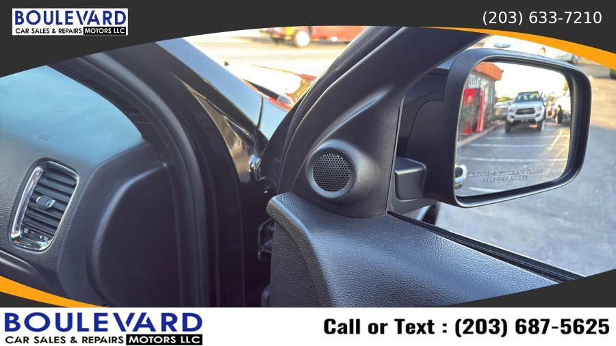 2017 Dodge Durango R/T Sport Utility 4D, available for sale in New Haven, Connecticut | Boulevard Motors LLC. New Haven, Connecticut 2017 Dodge Durango R/T Sport Utility 4D, available for sale in New Haven, Connecticut | Boulevard Motors LLC. New Haven, Connecticut