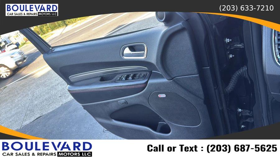 2017 Dodge Durango R/T Sport Utility 4D, available for sale in New Haven, Connecticut | Boulevard Motors LLC. New Haven, Connecticut 2017 Dodge Durango R/T Sport Utility 4D, available for sale in New Haven, Connecticut | Boulevard Motors LLC. New Haven, Connecticut