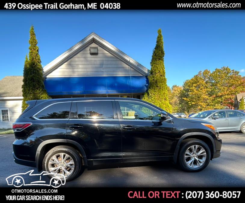 Used 2015 Toyota Highlander in Gorham, Maine | Ossipee Trail Motor Sales. Gorham, Maine