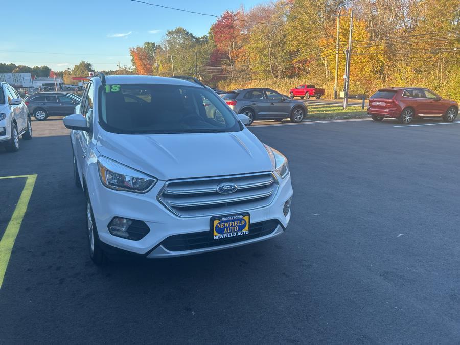 2018 Ford Escape SE 4WD, available for sale in Middletown, Connecticut | Newfield Auto Sales. Middletown, Connecticut 2018 Ford Escape SE 4WD, available for sale in Middletown, Connecticut | Newfield Auto Sales. Middletown, Connecticut