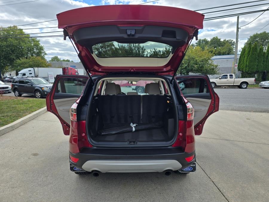 2017 Ford Escape SE 4WD, available for sale in Philadelphia, Pennsylvania | Eugen's Auto Sales & Repairs. Philadelphia, Pennsylvania 2017 Ford Escape SE 4WD, available for sale in Philadelphia, Pennsylvania | Eugen's Auto Sales & Repairs. Philadelphia, Pennsylvania