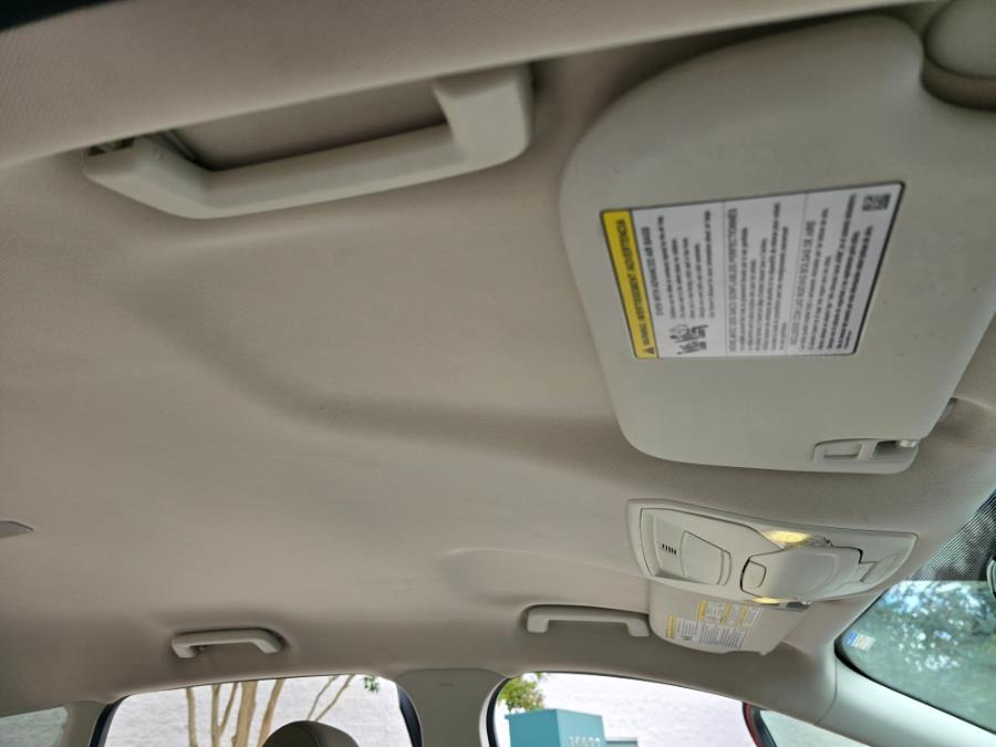 2017 Ford Escape SE 4WD, available for sale in Philadelphia, Pennsylvania | Eugen's Auto Sales & Repairs. Philadelphia, Pennsylvania 2017 Ford Escape SE 4WD, available for sale in Philadelphia, Pennsylvania | Eugen's Auto Sales & Repairs. Philadelphia, Pennsylvania