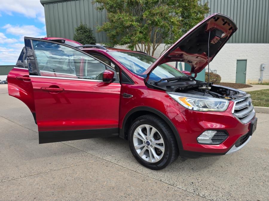 2017 Ford Escape SE 4WD, available for sale in Philadelphia, Pennsylvania | Eugen's Auto Sales & Repairs. Philadelphia, Pennsylvania 2017 Ford Escape SE 4WD, available for sale in Philadelphia, Pennsylvania | Eugen's Auto Sales & Repairs. Philadelphia, Pennsylvania