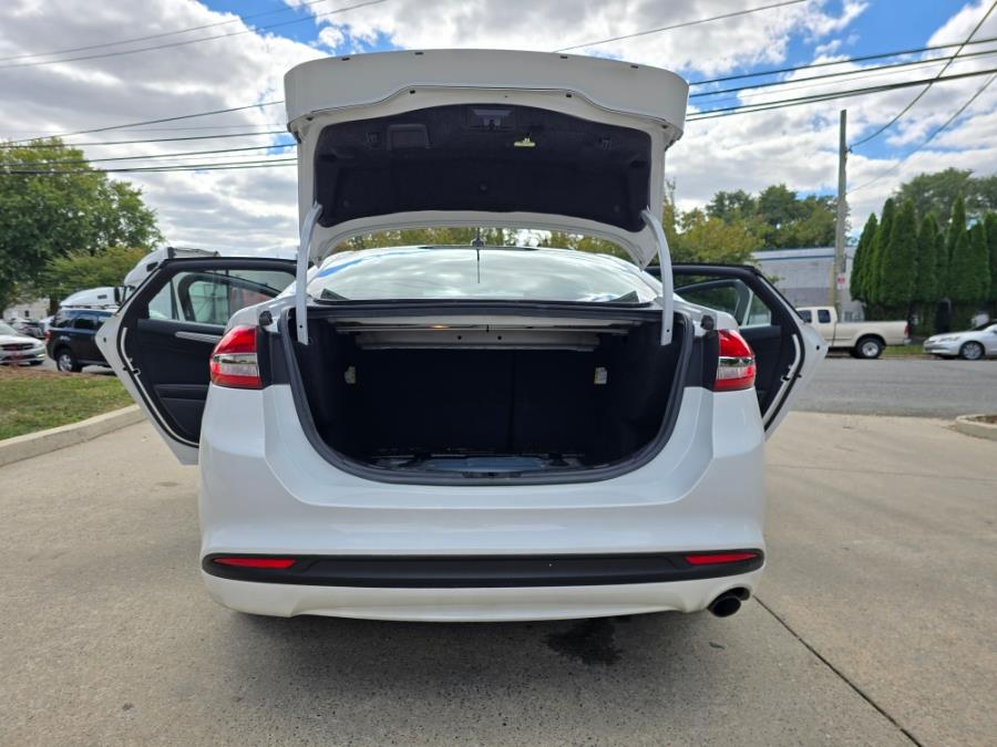 2017 Ford Fusion SE FWD, available for sale in Philadelphia, Pennsylvania | Eugen's Auto Sales & Repairs. Philadelphia, Pennsylvania 2017 Ford Fusion SE FWD, available for sale in Philadelphia, Pennsylvania | Eugen's Auto Sales & Repairs. Philadelphia, Pennsylvania