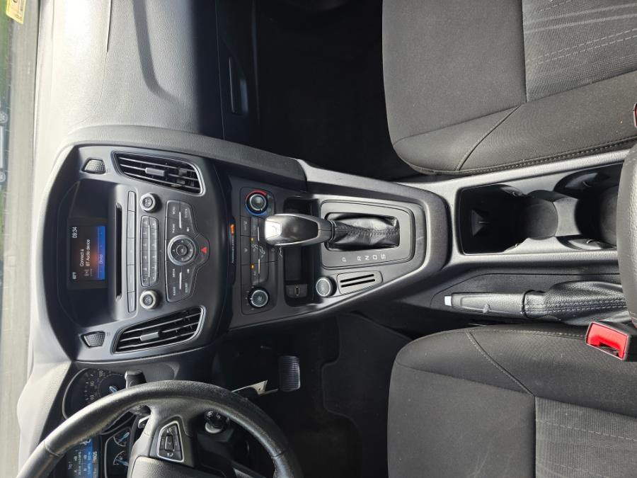 2015 Ford Focus 4dr Sdn SE, available for sale in Philadelphia, Pennsylvania | Eugen's Auto Sales & Repairs. Philadelphia, Pennsylvania 2015 Ford Focus 4dr Sdn SE, available for sale in Philadelphia, Pennsylvania | Eugen's Auto Sales & Repairs. Philadelphia, Pennsylvania