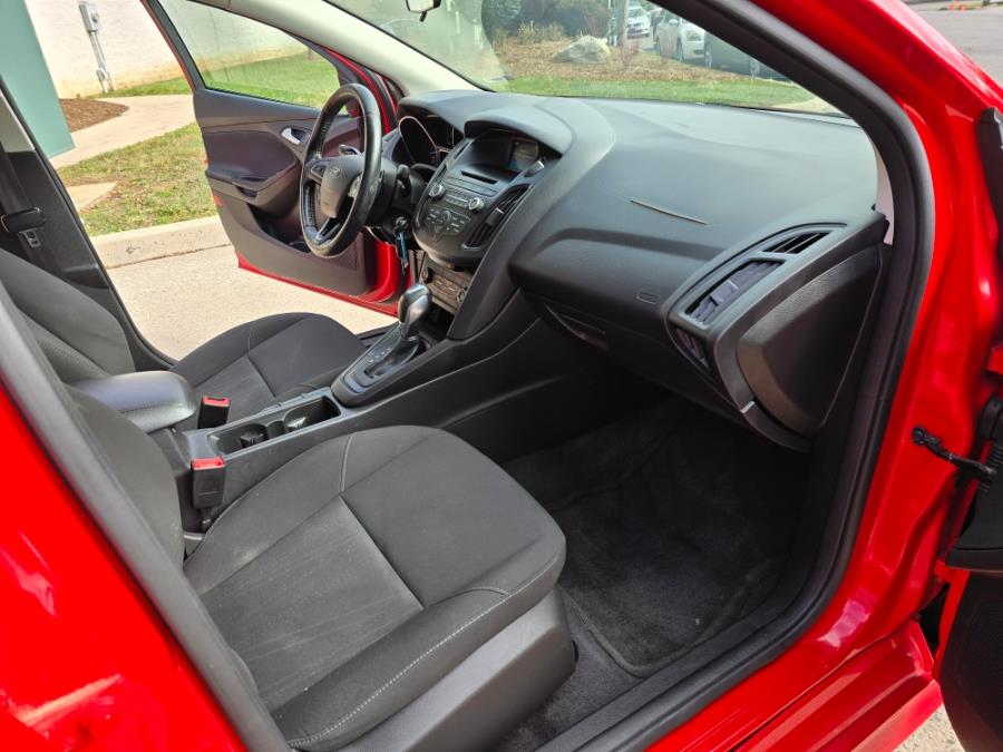 2015 Ford Focus 4dr Sdn SE, available for sale in Philadelphia, Pennsylvania | Eugen's Auto Sales & Repairs. Philadelphia, Pennsylvania 2015 Ford Focus 4dr Sdn SE, available for sale in Philadelphia, Pennsylvania | Eugen's Auto Sales & Repairs. Philadelphia, Pennsylvania
