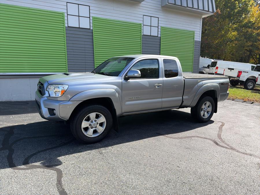 2015 Toyota Tacoma 4WD Access Cab V6 AT (Natl), available for sale in Ashland, Massachusetts | New Beginning Auto Service Inc. Ashland, Massachusetts
