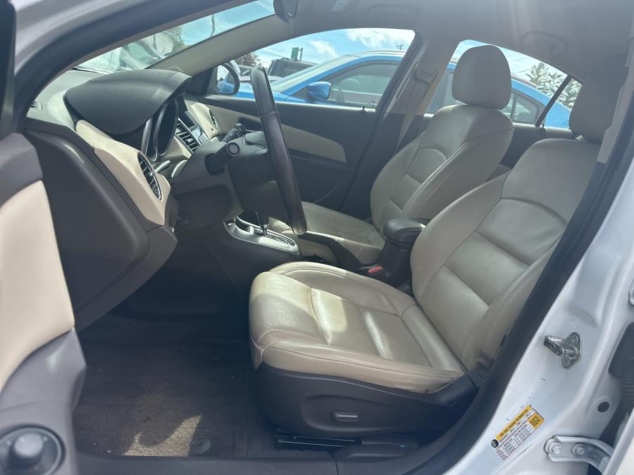 2013 Chevrolet Cruze 4dr Sdn Auto 2LT, available for sale in Beavercreek, Ohio | Wholesale Direct Motors. Beavercreek, Ohio 2013 Chevrolet Cruze 4dr Sdn Auto 2LT, available for sale in Beavercreek, Ohio | Wholesale Direct Motors. Beavercreek, Ohio