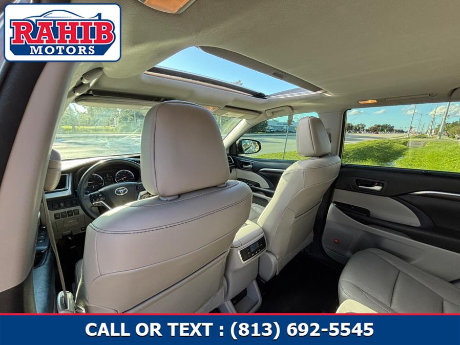 2016 Toyota Highlander AWD 4dr V6 Limited (Natl), available for sale in Winter Park, Florida | Rahib Motors. Winter Park, Florida 2016 Toyota Highlander AWD 4dr V6 Limited (Natl), available for sale in Winter Park, Florida | Rahib Motors. Winter Park, Florida