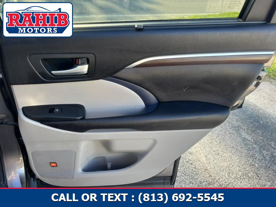 2016 Toyota Highlander AWD 4dr V6 Limited (Natl), available for sale in Winter Park, Florida | Rahib Motors. Winter Park, Florida 2016 Toyota Highlander AWD 4dr V6 Limited (Natl), available for sale in Winter Park, Florida | Rahib Motors. Winter Park, Florida