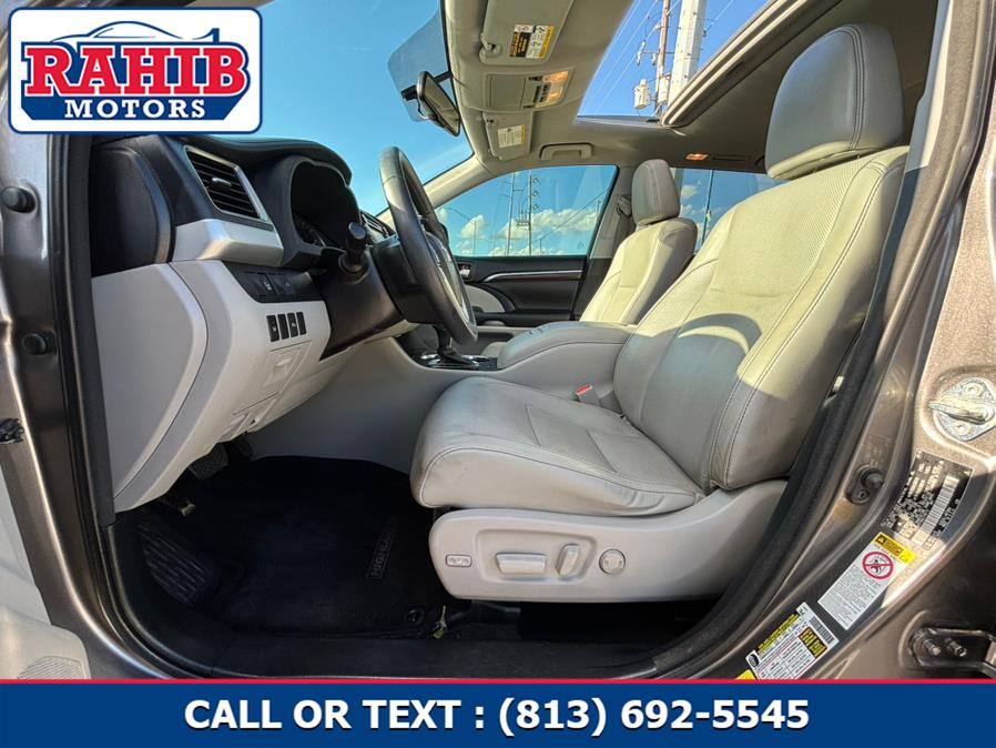 2016 Toyota Highlander AWD 4dr V6 Limited (Natl), available for sale in Winter Park, Florida | Rahib Motors. Winter Park, Florida 2016 Toyota Highlander AWD 4dr V6 Limited (Natl), available for sale in Winter Park, Florida | Rahib Motors. Winter Park, Florida