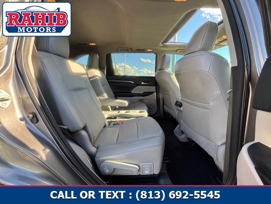 2016 Toyota Highlander AWD 4dr V6 Limited (Natl), available for sale in Winter Park, Florida | Rahib Motors. Winter Park, Florida 2016 Toyota Highlander AWD 4dr V6 Limited (Natl), available for sale in Winter Park, Florida | Rahib Motors. Winter Park, Florida