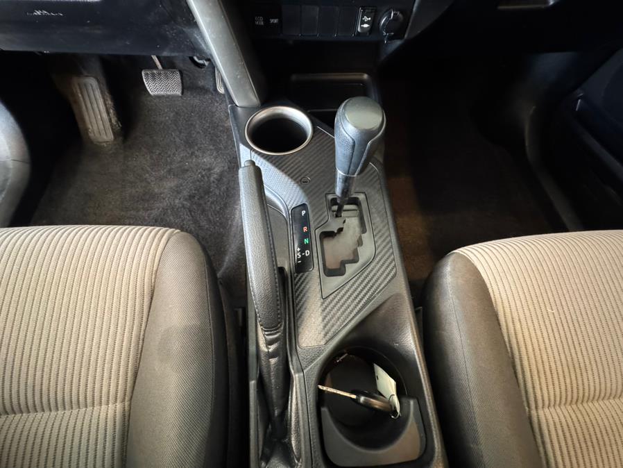 2014 Toyota RAV4 AWD 4dr LE (Natl), available for sale in West Hartford, Connecticut | AutoMax. West Hartford, Connecticut 2014 Toyota RAV4 AWD 4dr LE (Natl), available for sale in West Hartford, Connecticut | AutoMax. West Hartford, Connecticut
