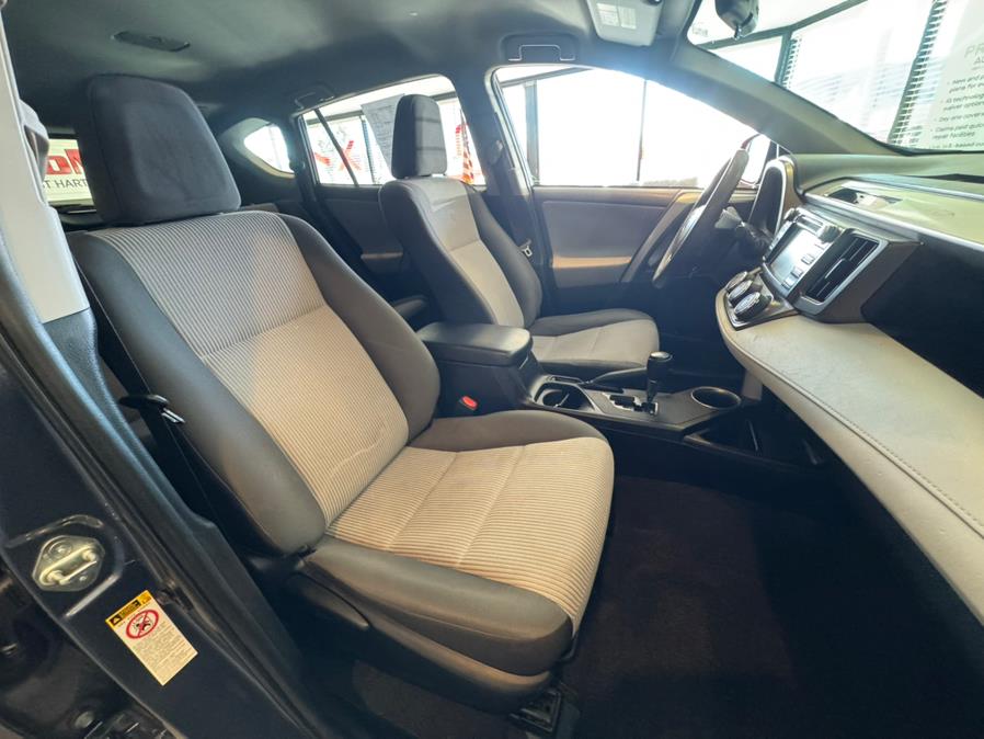 2014 Toyota RAV4 AWD 4dr LE (Natl), available for sale in West Hartford, Connecticut | AutoMax. West Hartford, Connecticut 2014 Toyota RAV4 AWD 4dr LE (Natl), available for sale in West Hartford, Connecticut | AutoMax. West Hartford, Connecticut
