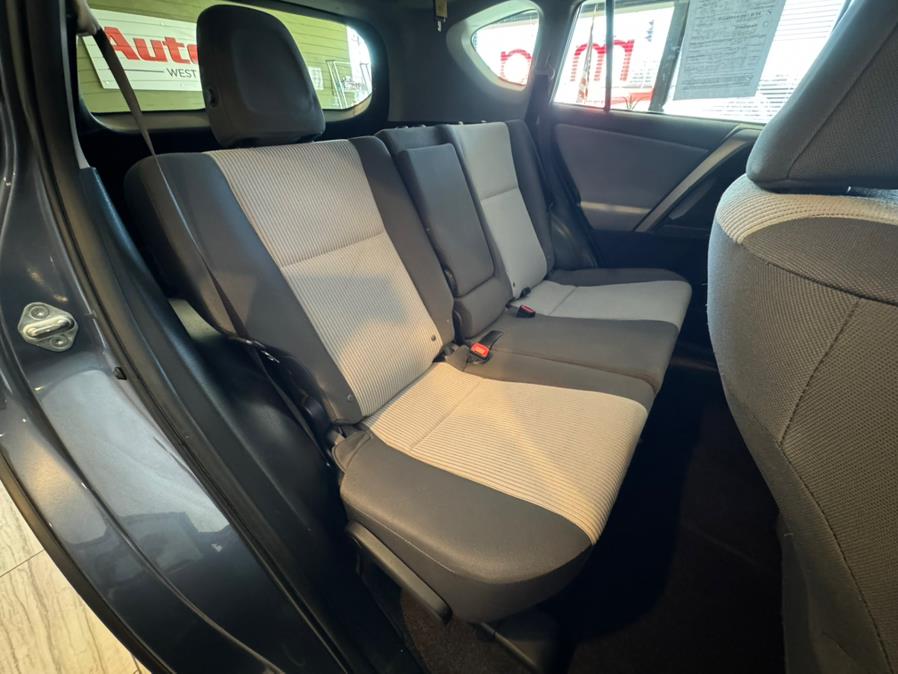 2014 Toyota RAV4 AWD 4dr LE (Natl), available for sale in West Hartford, Connecticut | AutoMax. West Hartford, Connecticut 2014 Toyota RAV4 AWD 4dr LE (Natl), available for sale in West Hartford, Connecticut | AutoMax. West Hartford, Connecticut