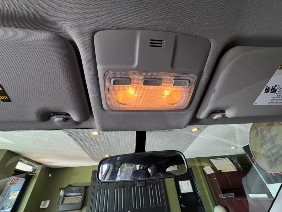 2014 Toyota RAV4 AWD 4dr LE (Natl), available for sale in West Hartford, Connecticut | AutoMax. West Hartford, Connecticut 2014 Toyota RAV4 AWD 4dr LE (Natl), available for sale in West Hartford, Connecticut | AutoMax. West Hartford, Connecticut