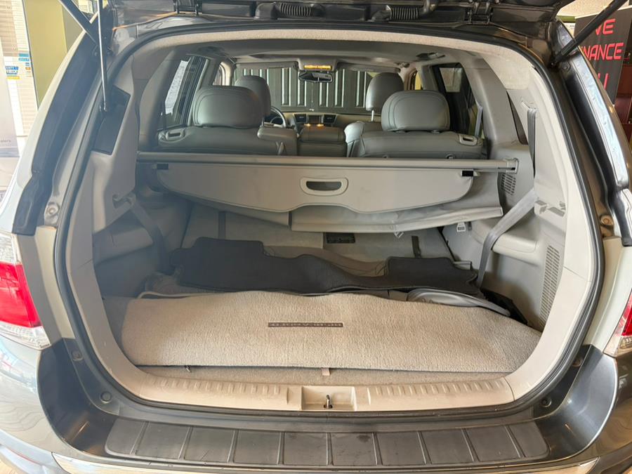 2011 Toyota Highlander 4WD 4dr V6 Base, available for sale in West Hartford, Connecticut | AutoMax. West Hartford, Connecticut 2011 Toyota Highlander 4WD 4dr V6 Base, available for sale in West Hartford, Connecticut | AutoMax. West Hartford, Connecticut