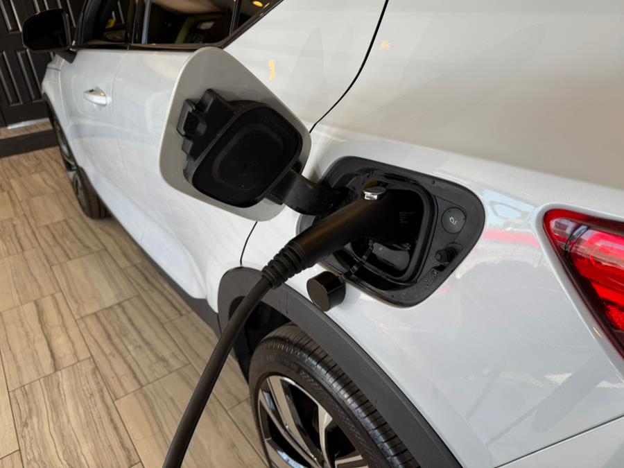 2021 Volvo XC40 Recharge P8 eAWD Pure Electric, available for sale in West Hartford, Connecticut | AutoMax. West Hartford, Connecticut 2021 Volvo XC40 Recharge P8 eAWD Pure Electric, available for sale in West Hartford, Connecticut | AutoMax. West Hartford, Connecticut