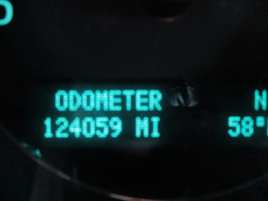 2013 Chevrolet Suburban 4WD 4dr 1500 LT, available for sale in Suffield, Connecticut | Suffield Auto LLC. Suffield, Connecticut 2013 Chevrolet Suburban 4WD 4dr 1500 LT, available for sale in Suffield, Connecticut | Suffield Auto LLC. Suffield, Connecticut