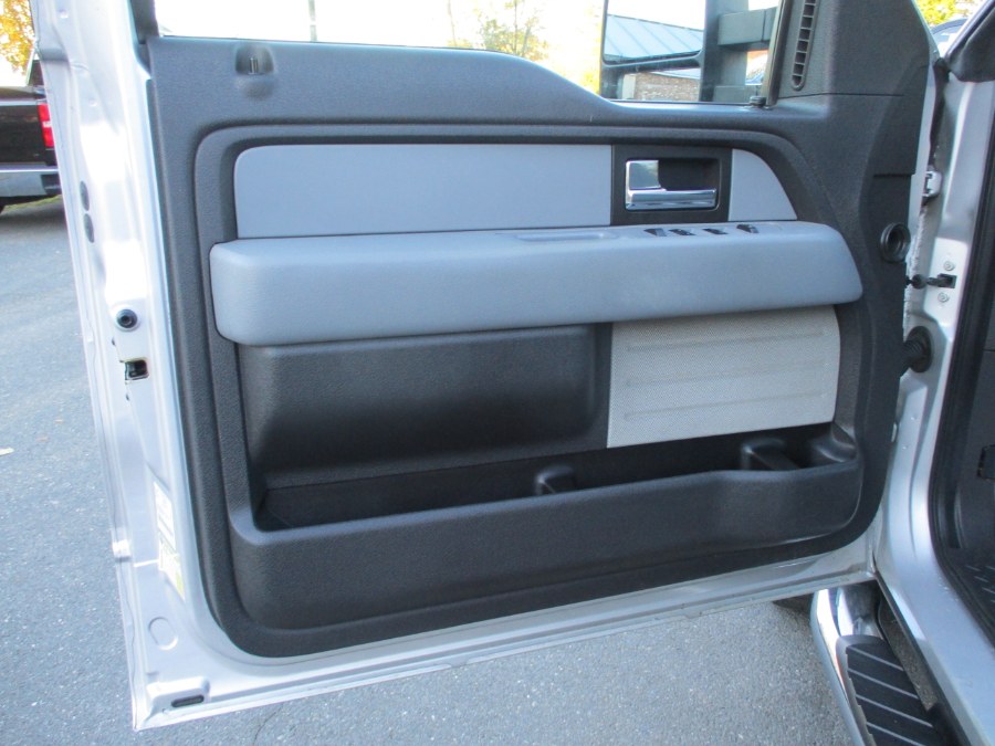 2014 Ford F-150 4WD SuperCrew 145" XLT, available for sale in Suffield, Connecticut | Suffield Auto LLC. Suffield, Connecticut 2014 Ford F-150 4WD SuperCrew 145" XLT, available for sale in Suffield, Connecticut | Suffield Auto LLC. Suffield, Connecticut