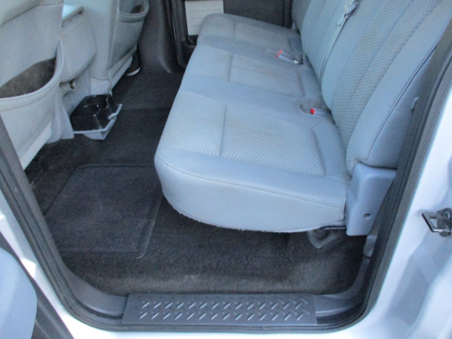2014 Ford F-150 4WD SuperCrew 145" XLT, available for sale in Suffield, Connecticut | Suffield Auto LLC. Suffield, Connecticut 2014 Ford F-150 4WD SuperCrew 145" XLT, available for sale in Suffield, Connecticut | Suffield Auto LLC. Suffield, Connecticut