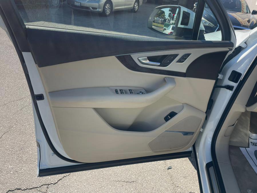 2018 Audi Q7 2.0 TFSI Premium Plus, available for sale in Hawaiian Gardens, California | Luxe Motors. Hawaiian Gardens, California 2018 Audi Q7 2.0 TFSI Premium Plus, available for sale in Hawaiian Gardens, California | Luxe Motors. Hawaiian Gardens, California